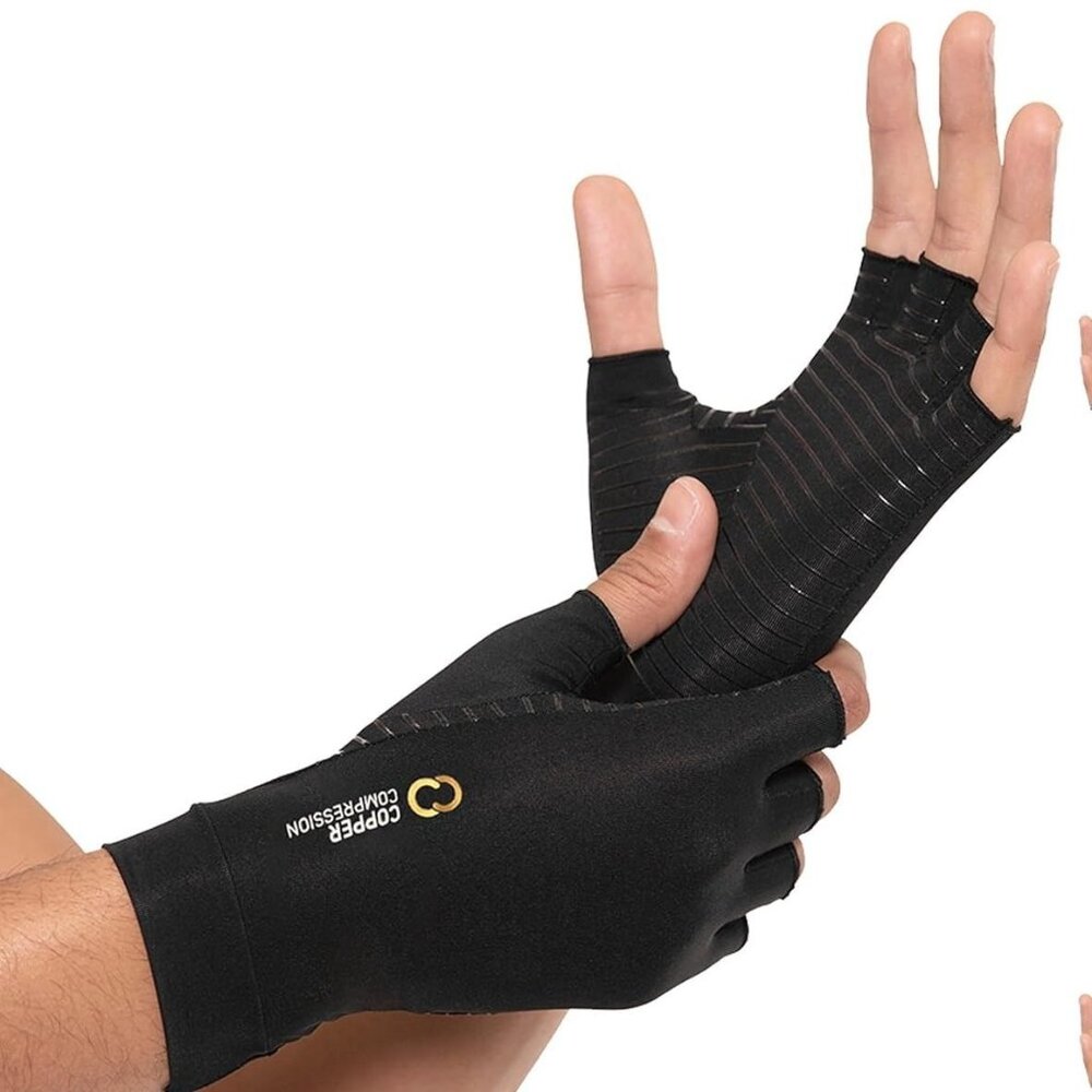 DG-45 Copper Compression Size Medium Fingerless Gloves Hand Pain Support & Relie